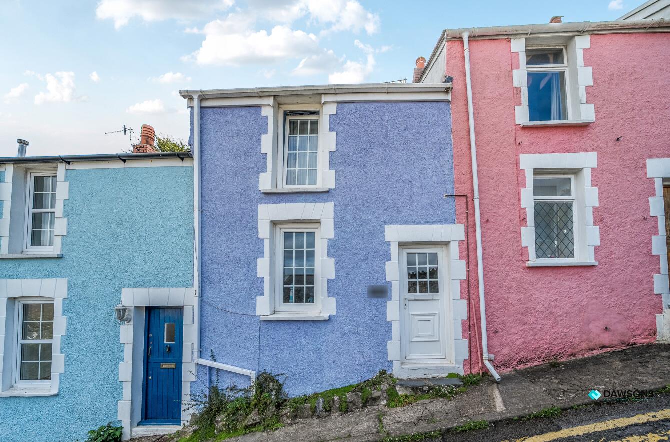 Village Lane, Mumbles, Swansea, SA3 4EB
